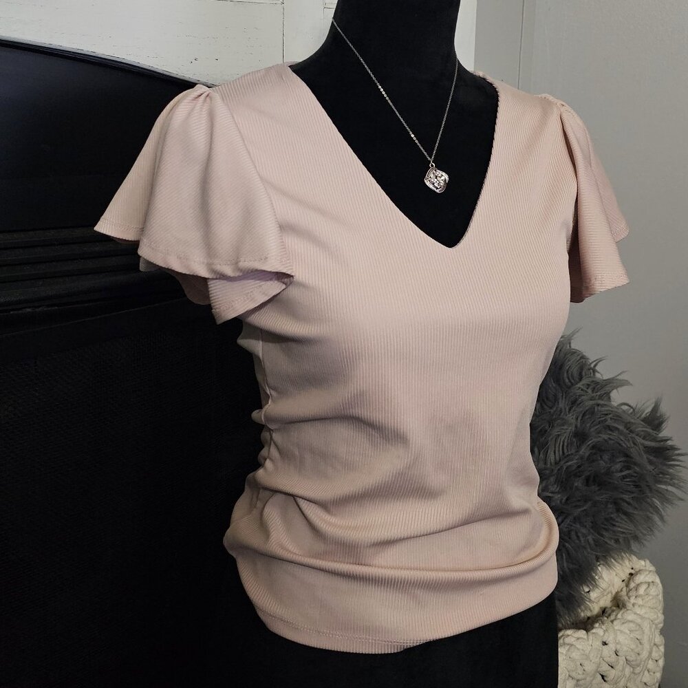 🌸Haute Monde Blush Pink Ribbed V Neck Top Flare Sleeves
